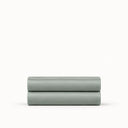 Drap housse en satin de coton vert gris | Julie Lavarière