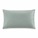 Taie d'oreiller rectangulaire en satin de coton vert gris | Julie Lavarière